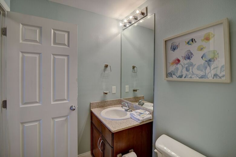 Aparthotel Laketown Wharf By Resort Collection