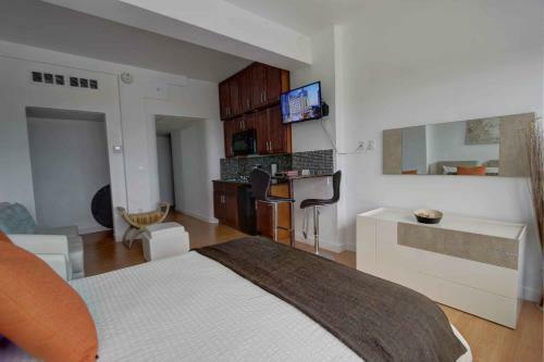 Deluxe Studios And Apartments At The Shelborne