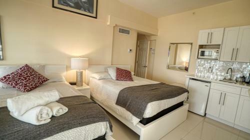 Deluxe Studios And Apartments At The Shelborne