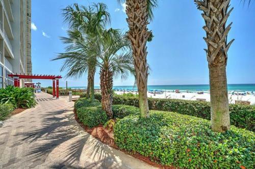 Hotel Majestic Beach Resort Tower 2 By Panhandle Getaways