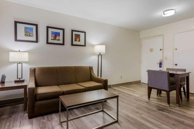 Hotel Comfort Suites Sabino Canyon
