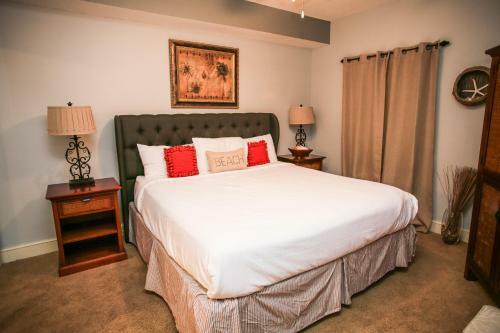 Hotel Majestic Tower One By Panhandle Getaways