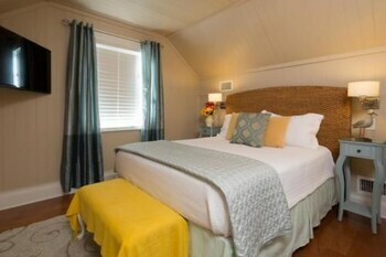 Bed & Breakfast Bayfront Marin House