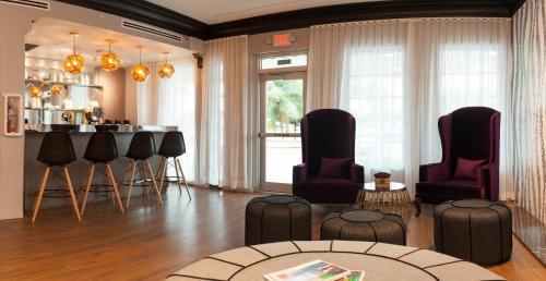 Lux Hotel Miami