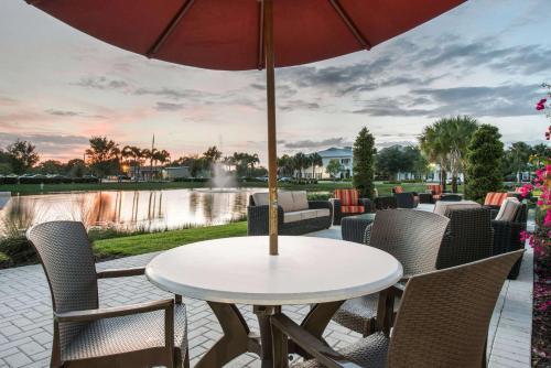 Hotel Comfort Suites Sarasota-siesta Key