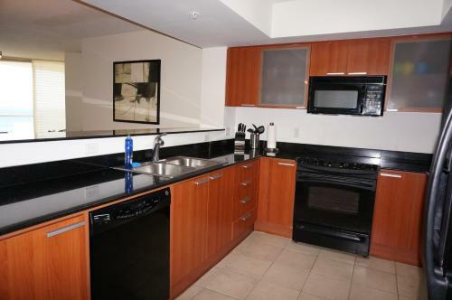 Apartamentos La Perla Condominium On The Beach