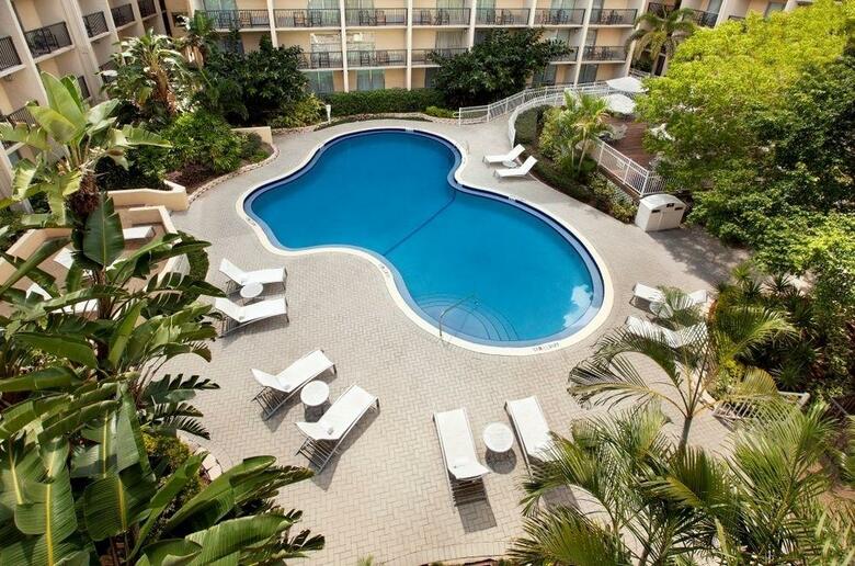 Doubletree By Hilton Hotel Tampa Airport-westshore