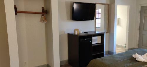 Motel Rodeway Inn & Suites Tampa