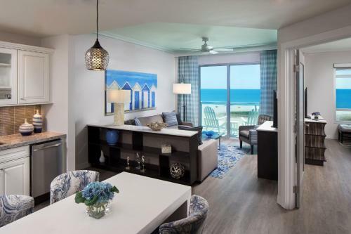 Hotel Treasure Island Beach Resort
