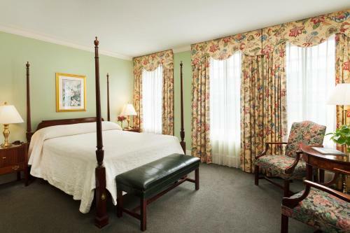 Bed & Breakfast Planters Inn On Reynolds Square
