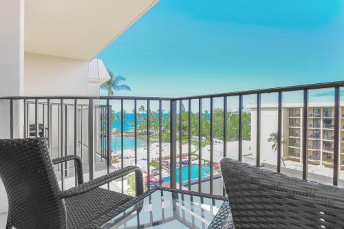 Courtyard By Marriott King Kamehameha's Kona Beach Hotel