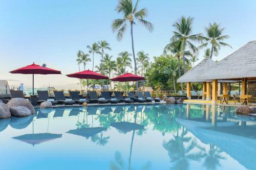 Courtyard By Marriott King Kamehameha's Kona Beach Hotel