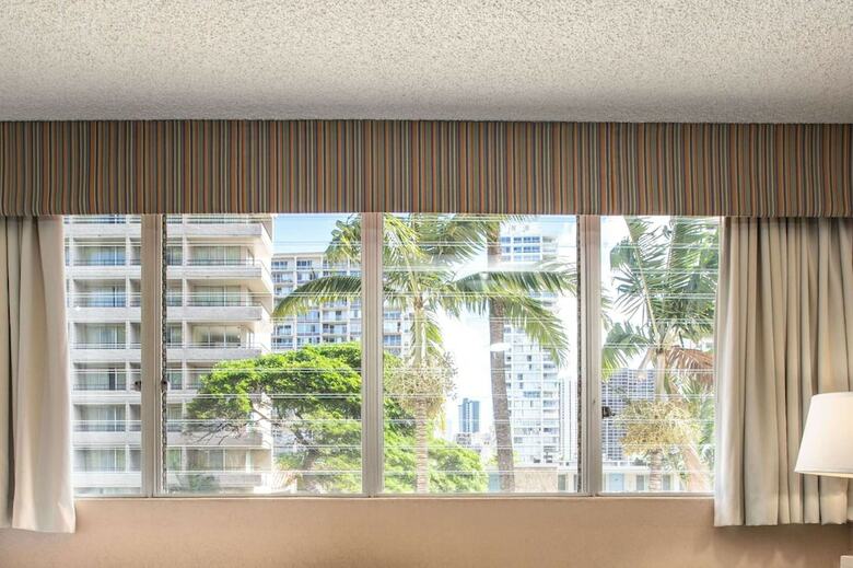 Hotel Aqua Aloha Surf Waikiki