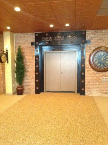 Hotel Destinations Inn Theme Rooms