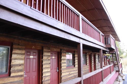 Posada Rustic Inn