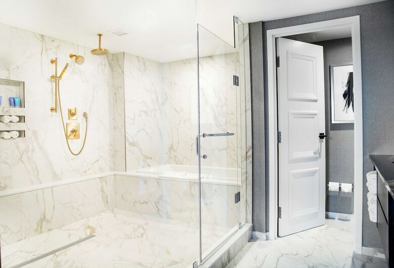 Hotel Intercontinental Toronto Yorkville