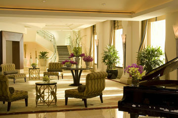 The Gwen A Luxury Collection Hotel
