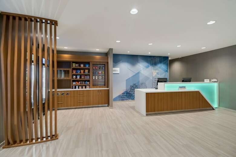 Hotel Springhill Suites By Marriott Dallas/stemmons