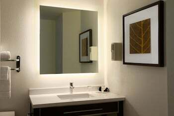 Hotel Hawthorn Suites By Wyndham Chicago - Hoffman Estates
