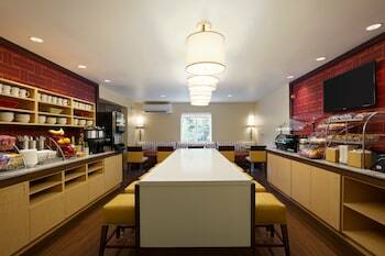 Hotel Hawthorn Suites By Wyndham Chicago - Hoffman Estates
