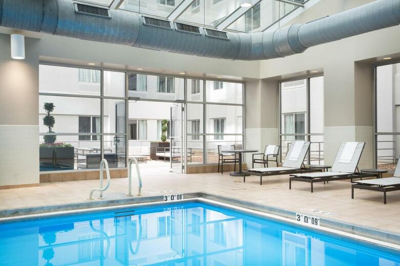 AC Hotel Chicago Downtown By Marriott (formerly Hotel Rush)