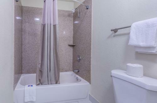 Motel 6 Mount Vernon