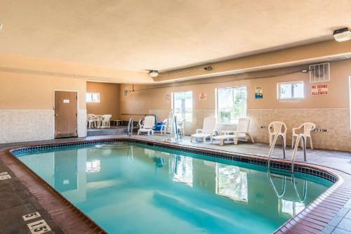 Hotel Quality Inn & Suites