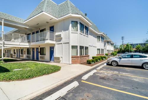 Motel 6 Chicago O'hare - Schiller Park