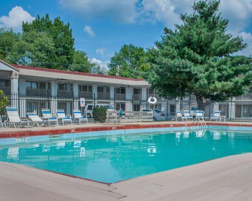 Hotel Econo Lodge Evansville
