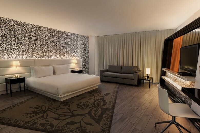 Hotel Mondrian South Beach