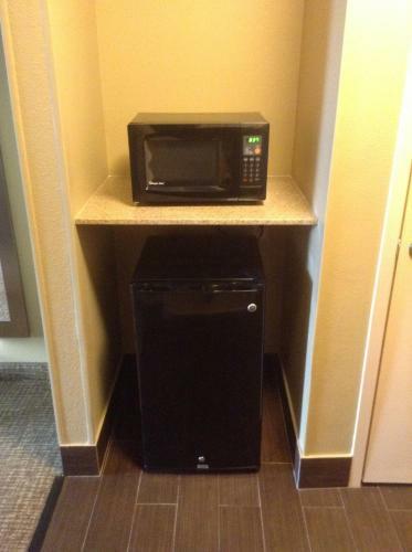 Hotel Comfort Inn And Suites Waterloo