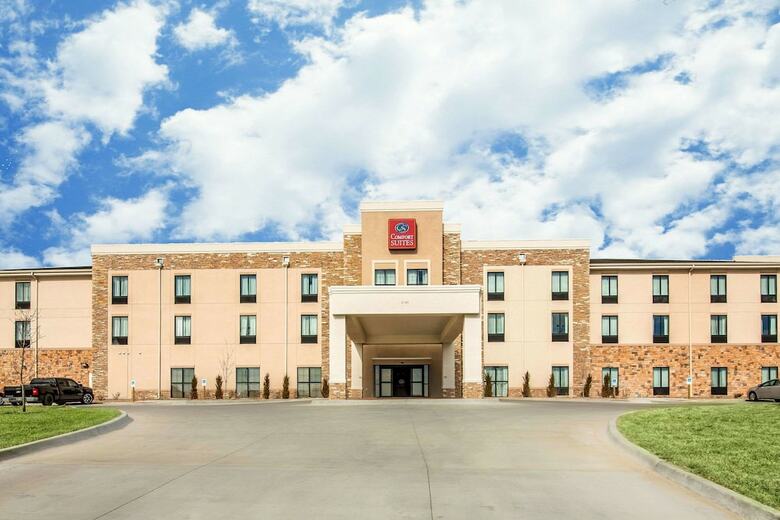 Hotel Comfort Suites - Dodge City