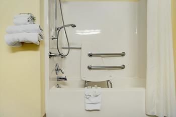 Hotel Super 8 Lenexa Overland Park Area
