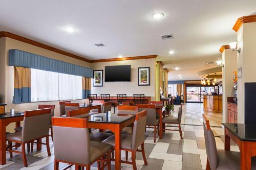 Hotel Comfort Suites Lake Charles