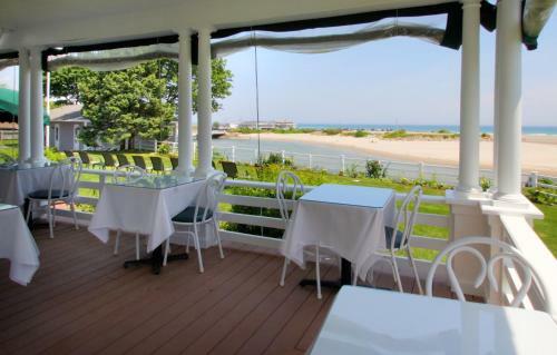 Bed & Breakfast Terrace By The Sea
