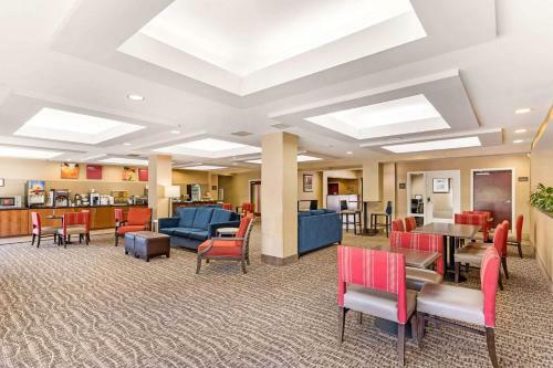 Hotel Comfort Suites Columbia Gateway