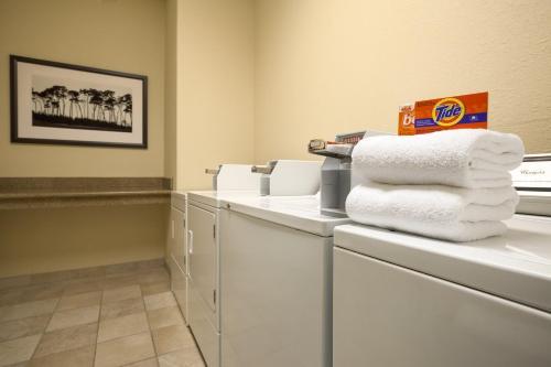 Hotel Country Inn And Suites Bwi