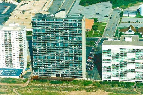 Apartamento Century I 702