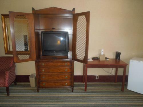 Super 8 Motel Waldorf