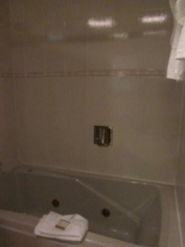 Hotel Howard Johnson Express Inn Amherst Hadley
