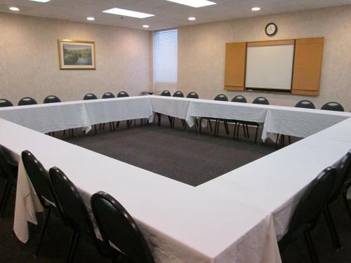Hotel Howard Johnson Express Inn Amherst Hadley