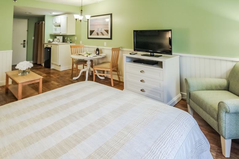 Hotel Holly Tree Resort By Vri Resorts