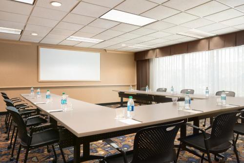 Crowne Plaza Hotels & Resorts Auburn Hills