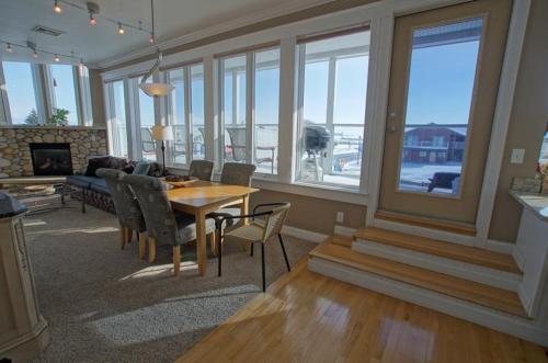 Apartamento Pier Harbor #3, Condo At Saint Ignace