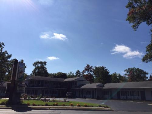 Sierra Motel