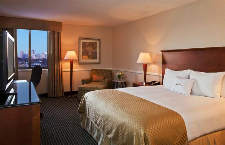 Hotel Doubletree By Hilton Minneapolis Park Place
