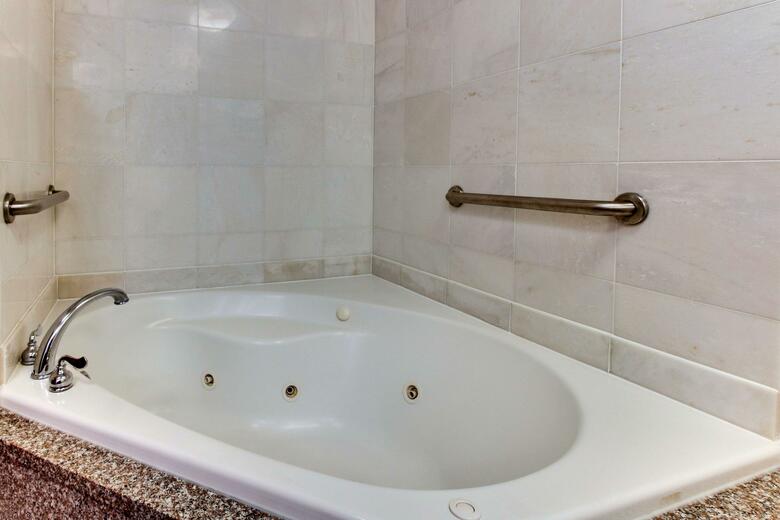 Hotel Drury Inn & Suites Meridian