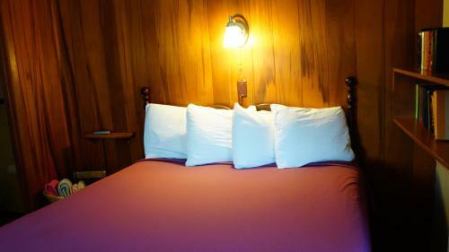 Posada Harbor Haus Inn & Suites