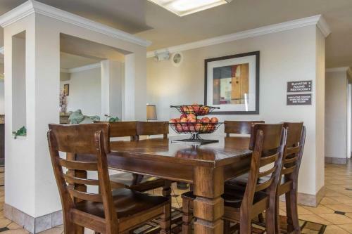 Hotel Econo Lodge Inn & Suites Joplin