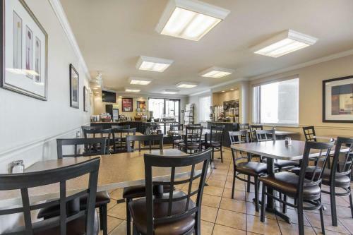 Hotel Econo Lodge Inn & Suites Joplin